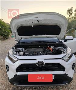 تويوتا راف 4